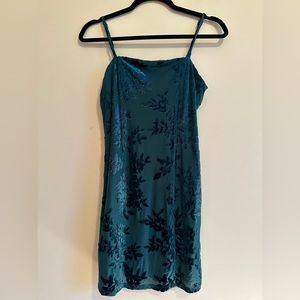Dark Green Velvet Dress Forever 21 Medium